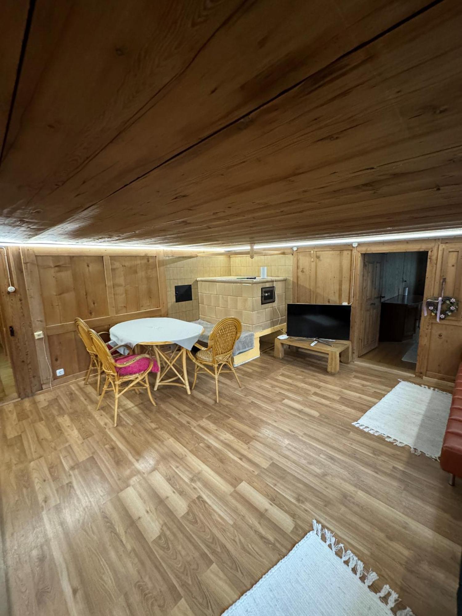 Sonntag Freundliche 2-Zimmer-Erdgeschosswohnung Mit Garten In Seeberg מראה חיצוני תמונה
